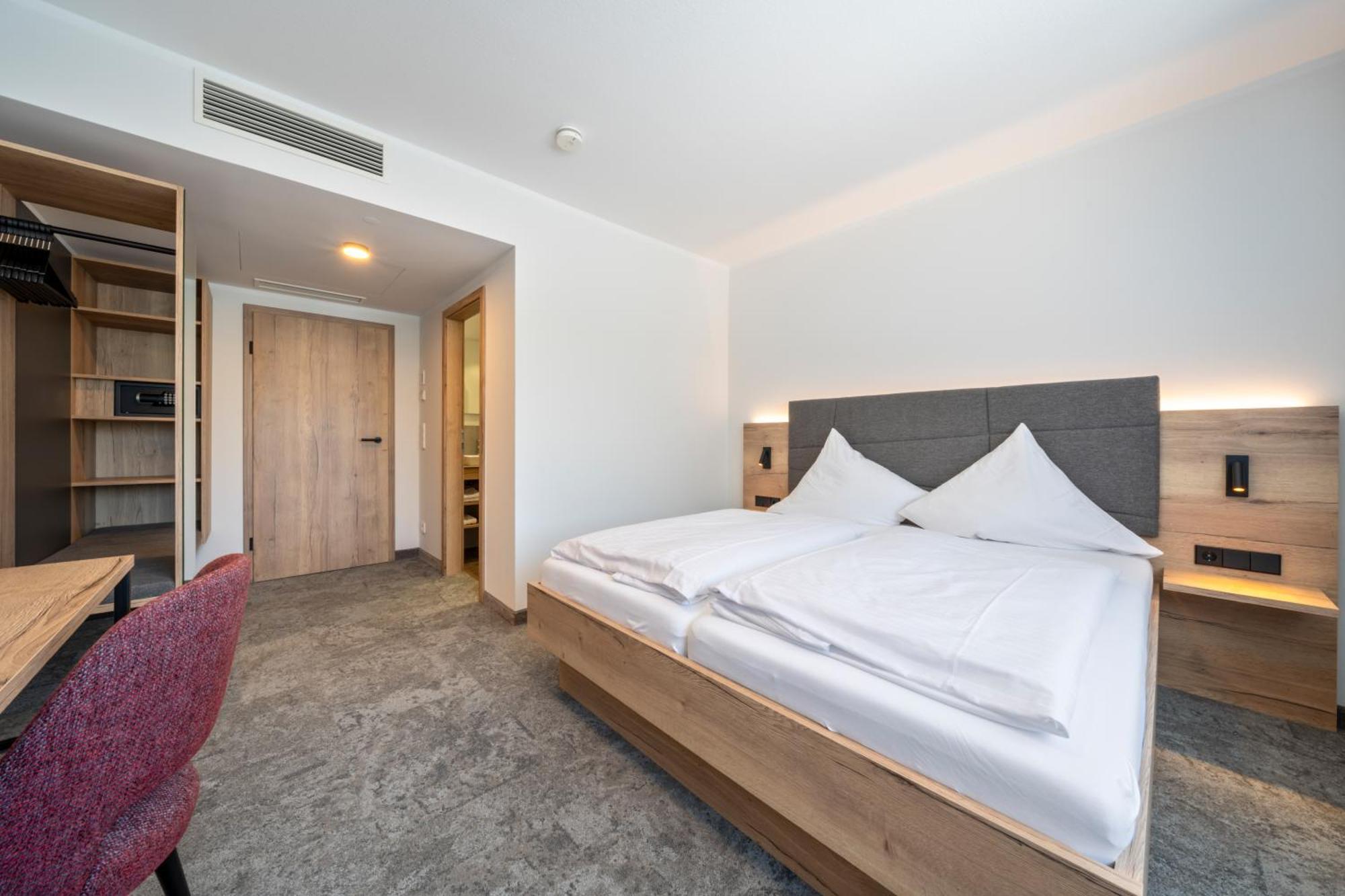 Koepfers Steinbuck Hotell Bischoffingen Exteriör bild