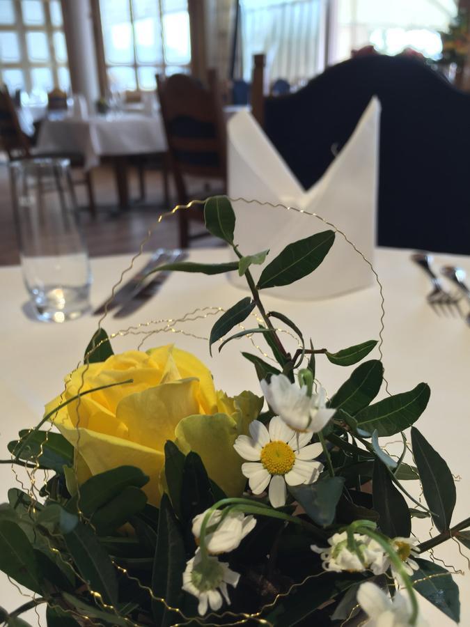 Koepfers Steinbuck Hotell Bischoffingen Exteriör bild