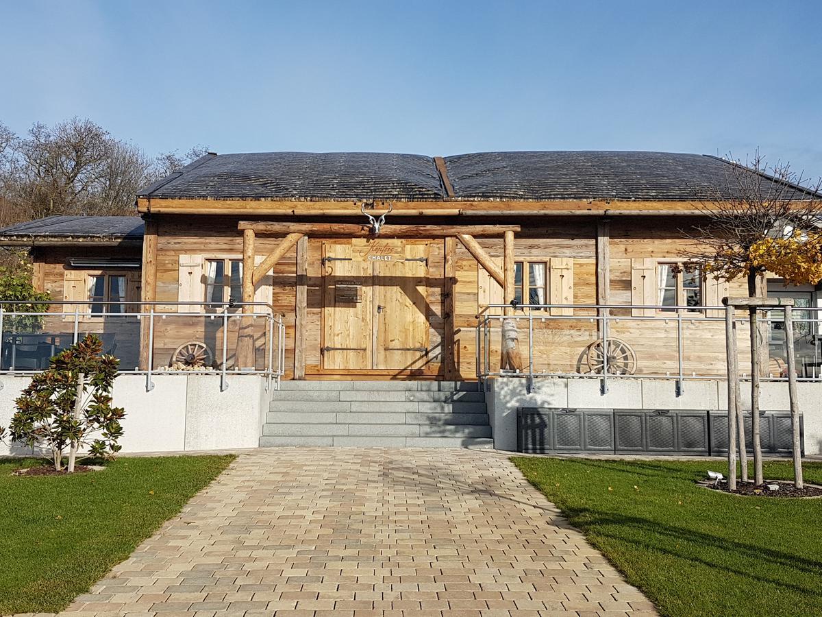 Koepfers Steinbuck Hotell Bischoffingen Exteriör bild